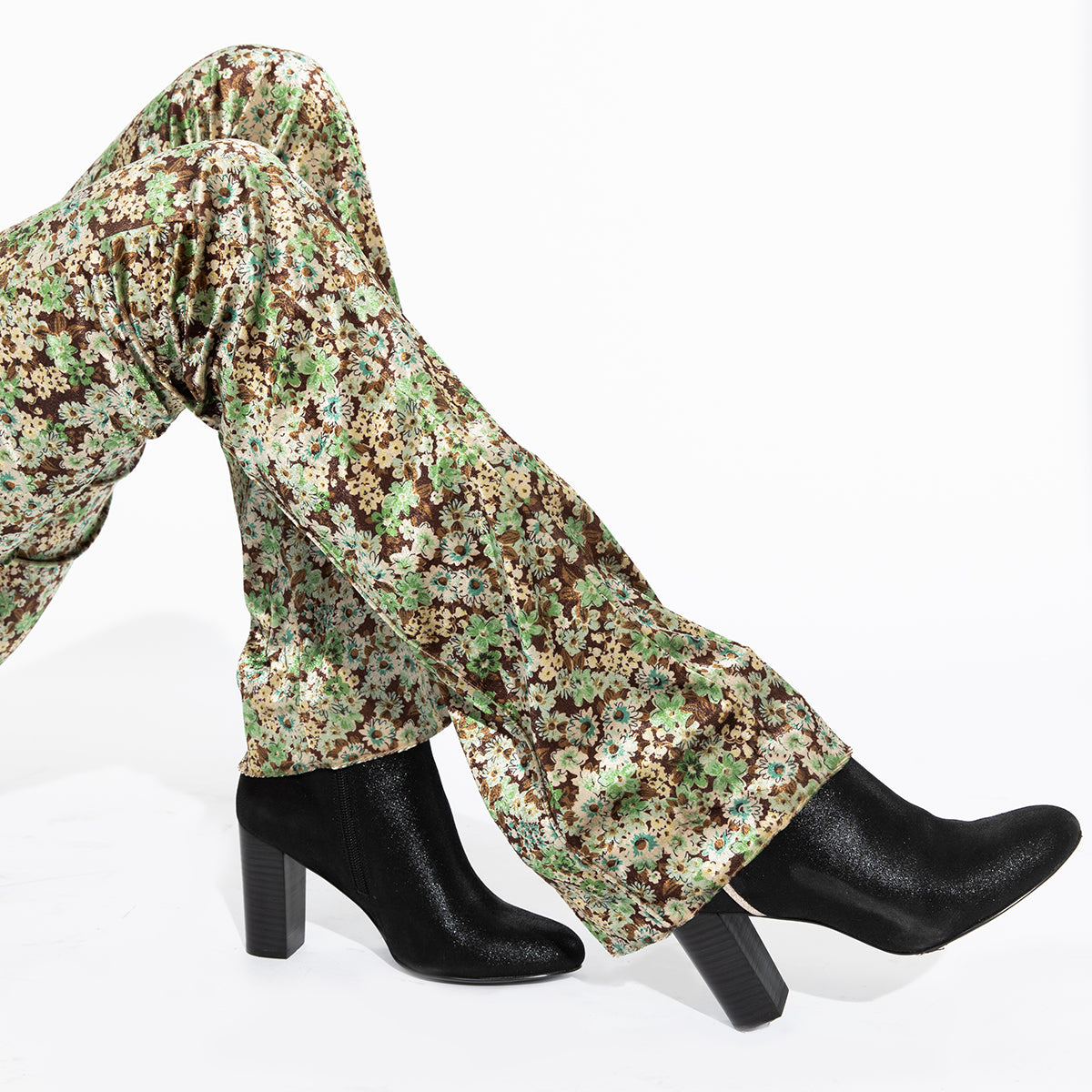 Bottines noires en cuir suedé Ganache