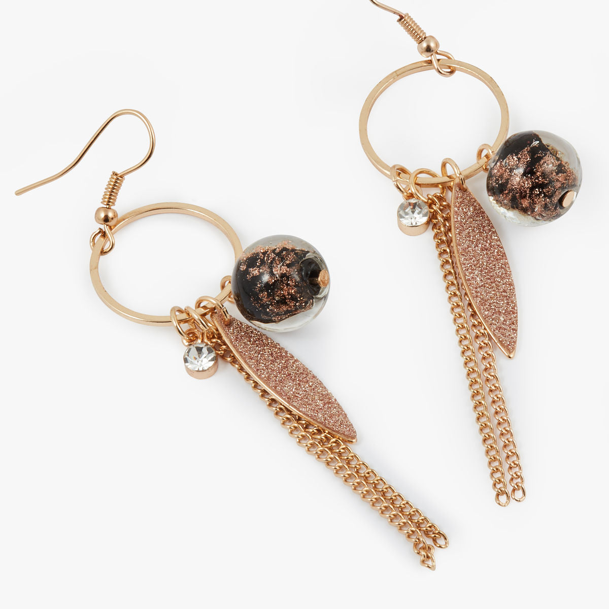 Boucles d'oreilles crochet noir