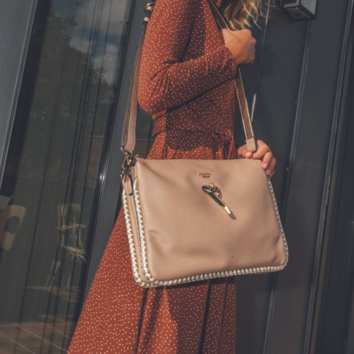 Grand sac multi poches taupe Noceta