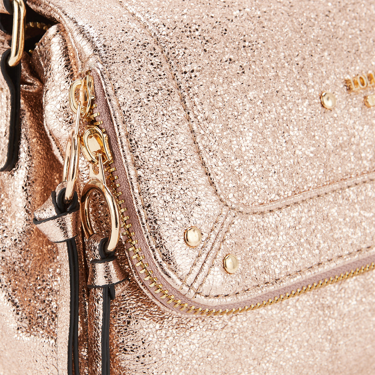 Sac porté épaule doré Pasqua