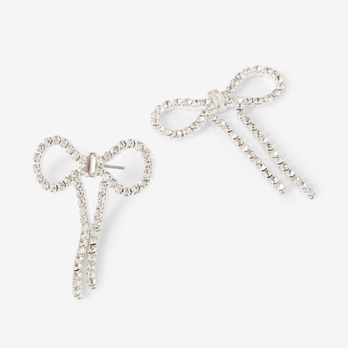 Boucles d’oreilles nœud a strass