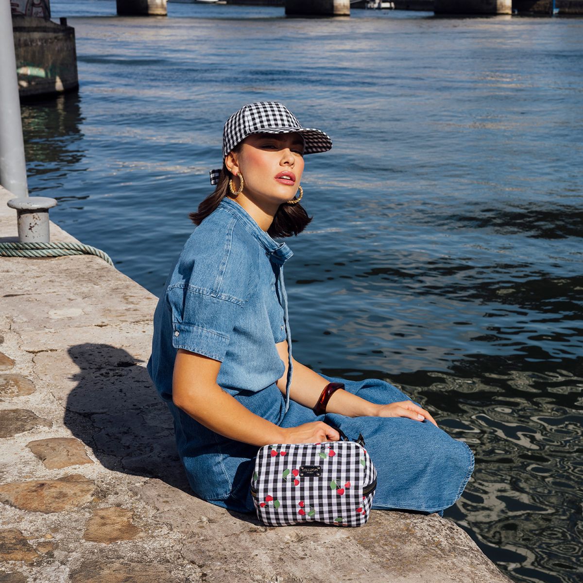 Casquette noire Srecka