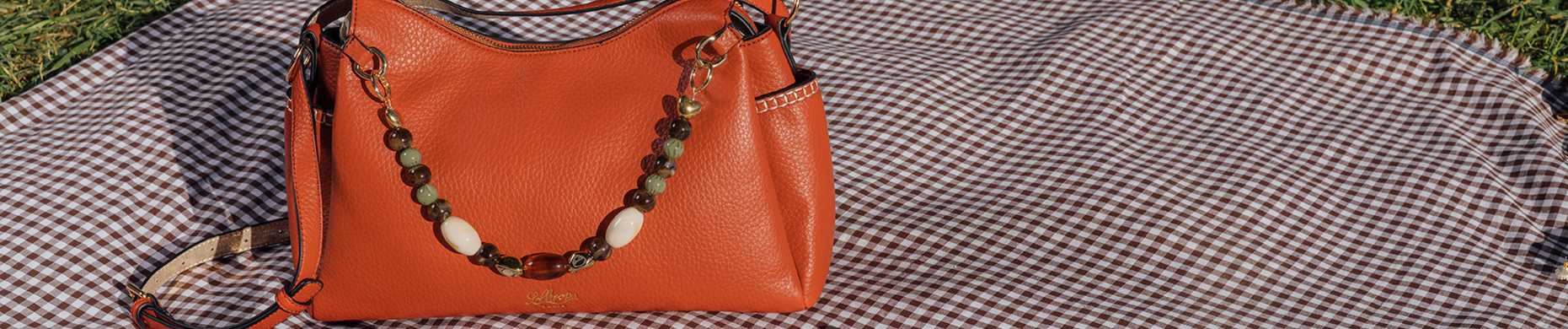 Les sacs à main colorés : la tendance mode incontournable du printemps-été