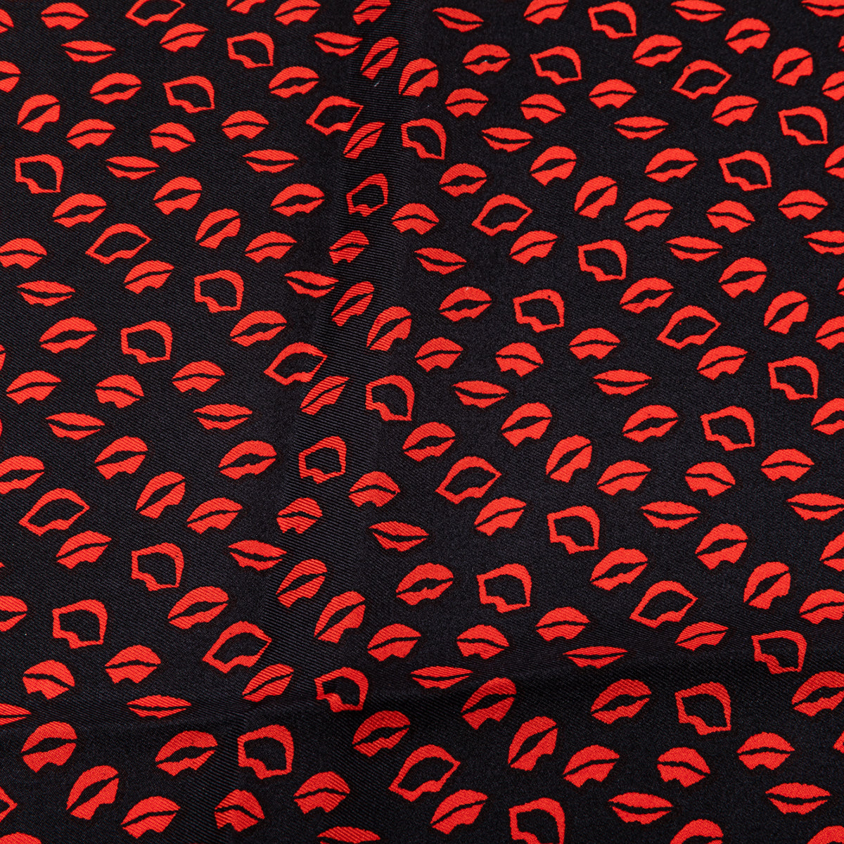 Foulard noir en soie G-Love