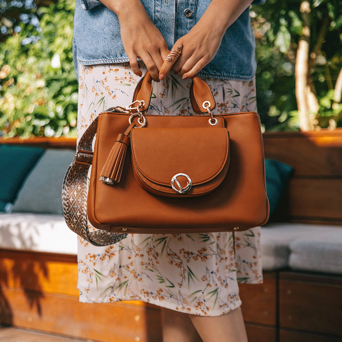 Sac à main beige Letia