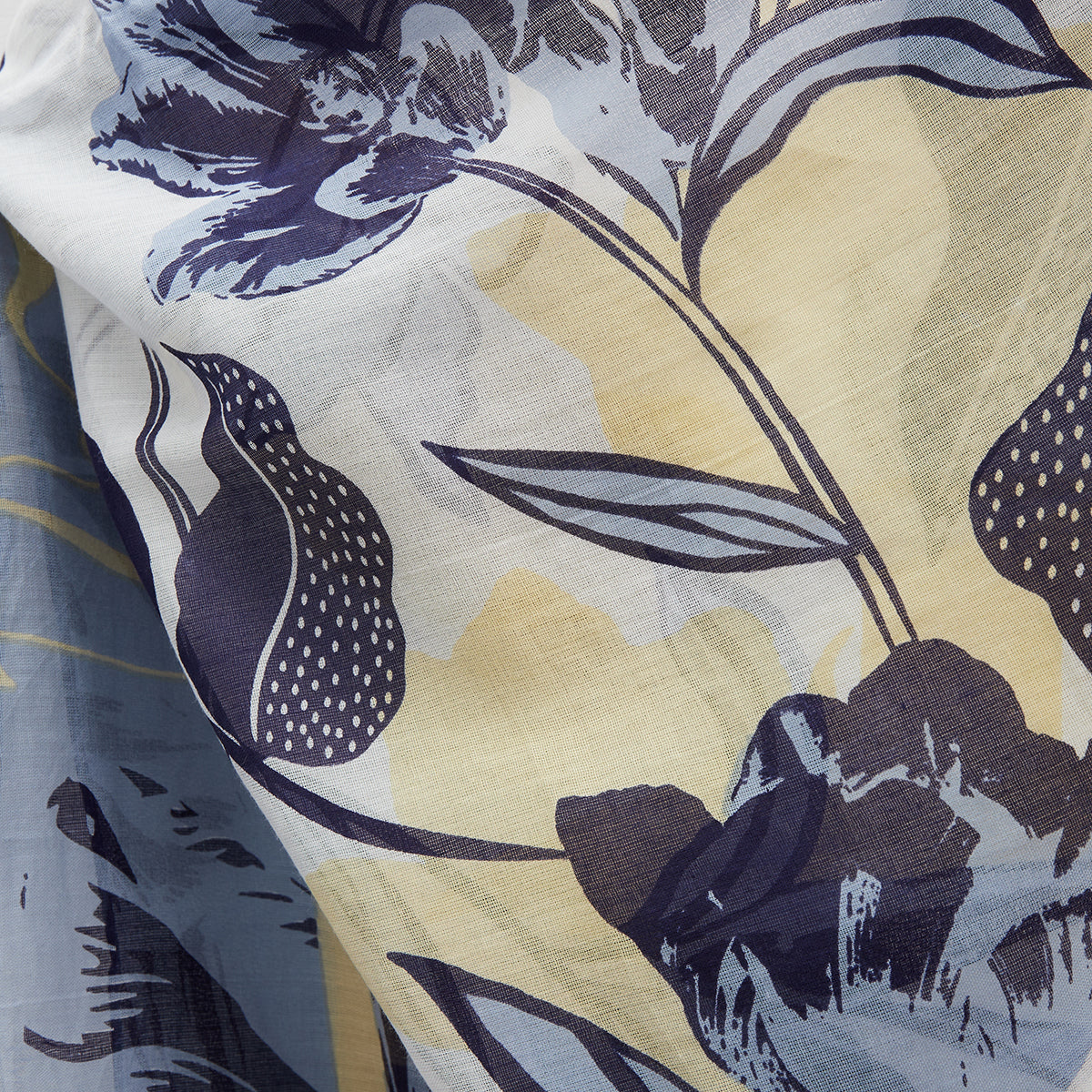 Foulard bleu Lesina