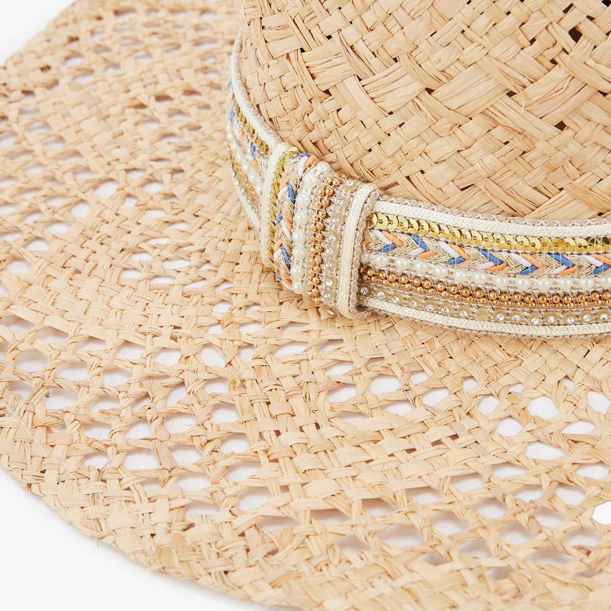 Chapeau fuchsia Lim