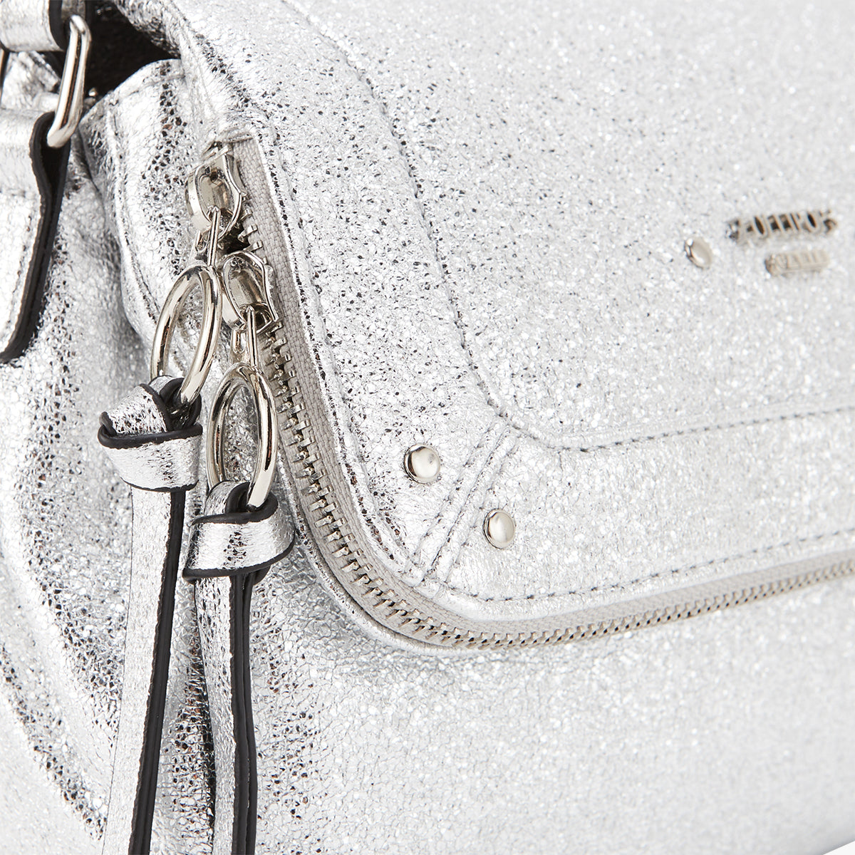 Sac porté épaule argent Pasqua