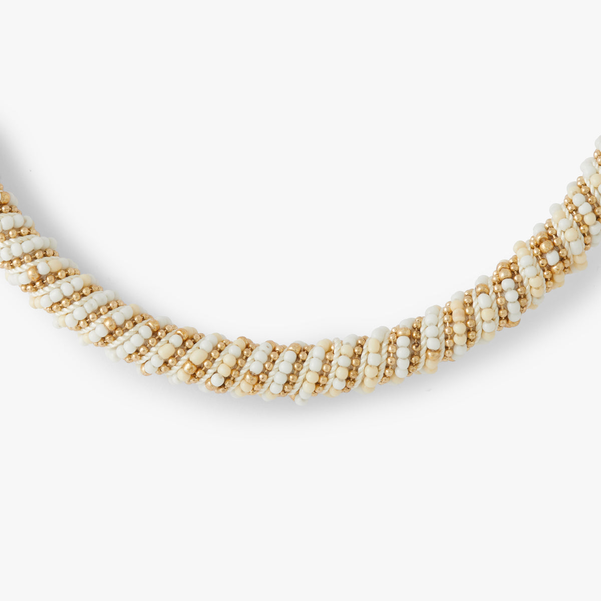 Collier court perles de rocailles