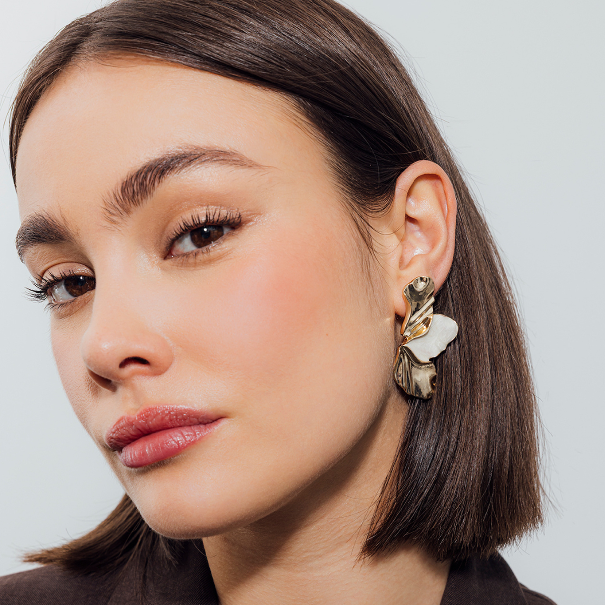 Boucles d'oreilles demi fleur - Ivory Bloom