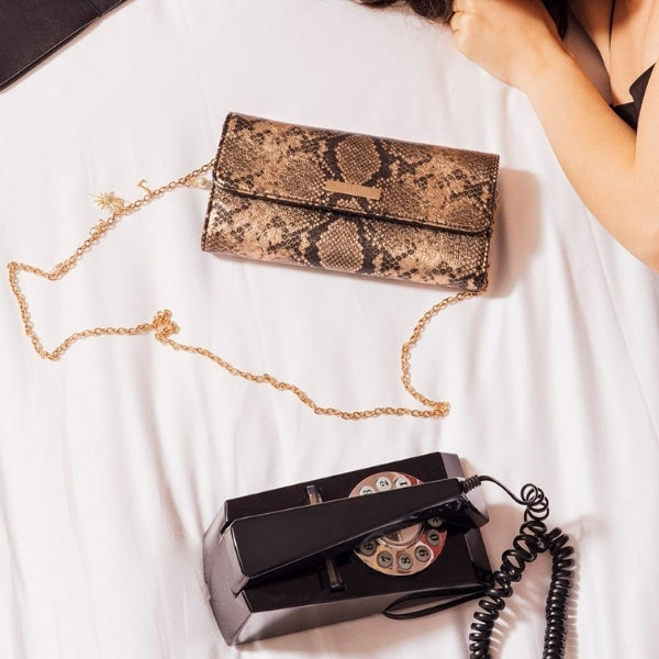 Pochette dorée Terry